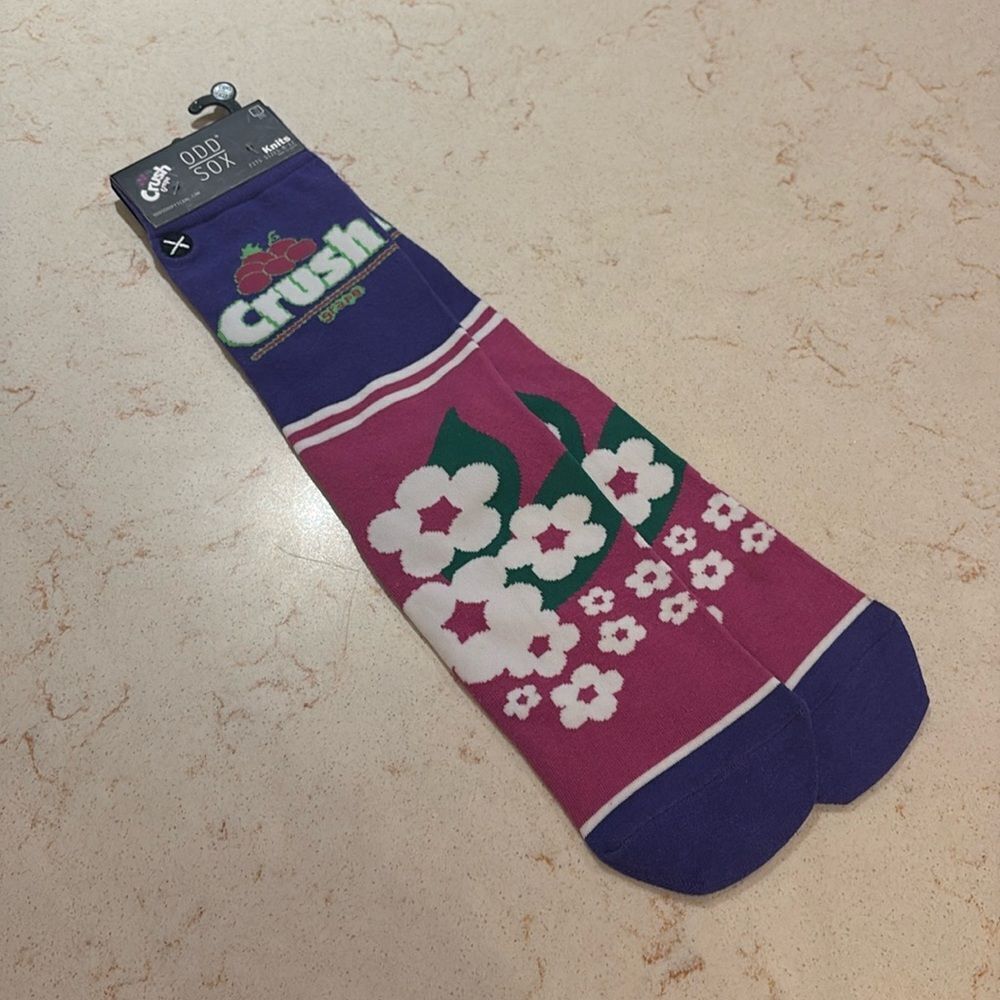 NWT ODD SOX GRAPE CRUSH socks SZ 8-12